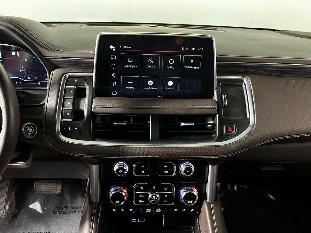 used 2022 GMC Yukon XL car, priced at $44,676