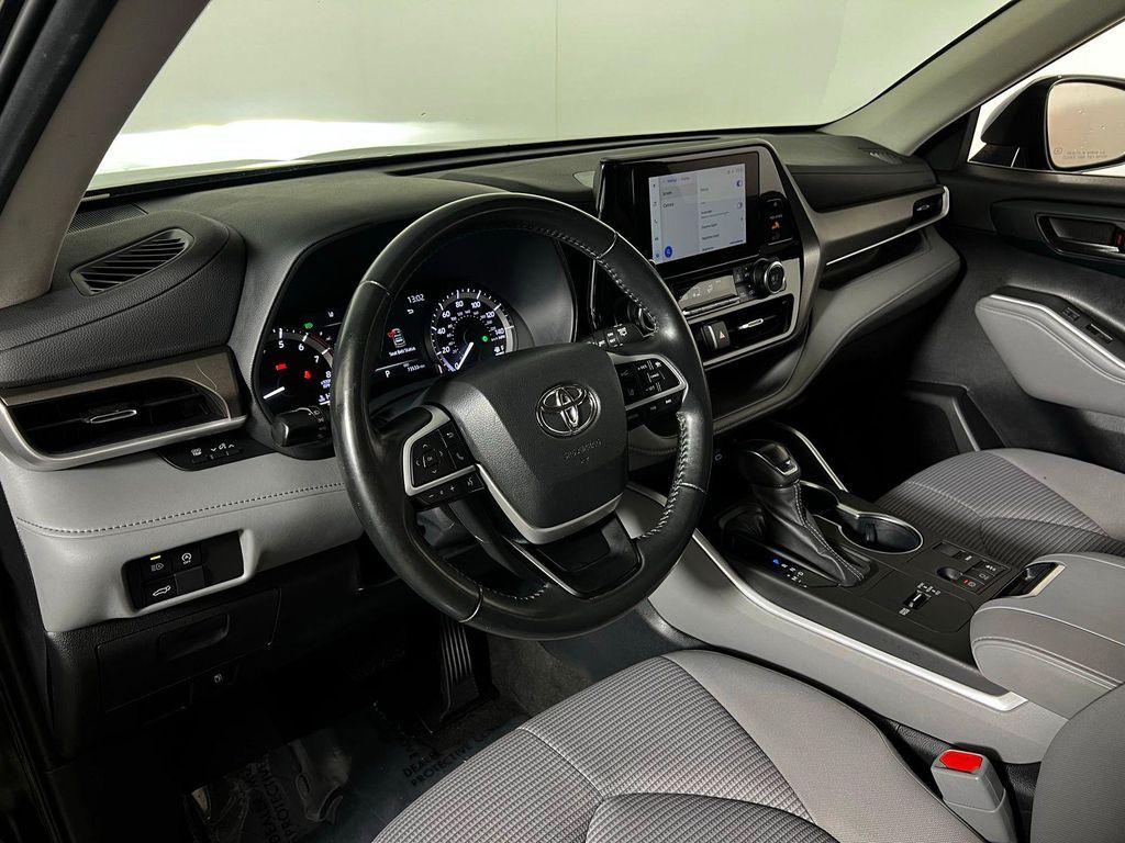 used 2023 Toyota Highlander car, priced at $28,593