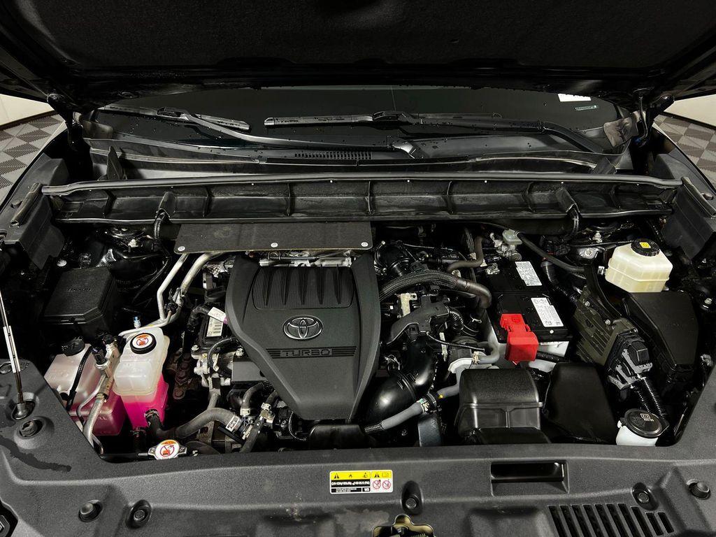 used 2023 Toyota Highlander car, priced at $28,593