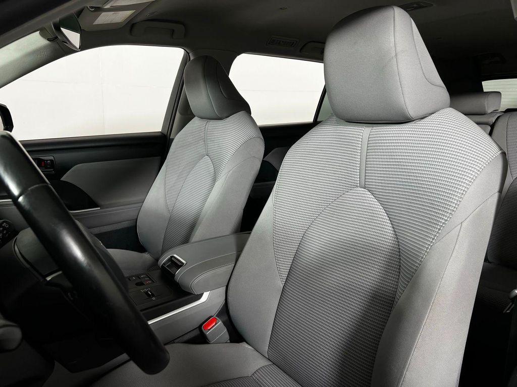used 2023 Toyota Highlander car, priced at $28,593