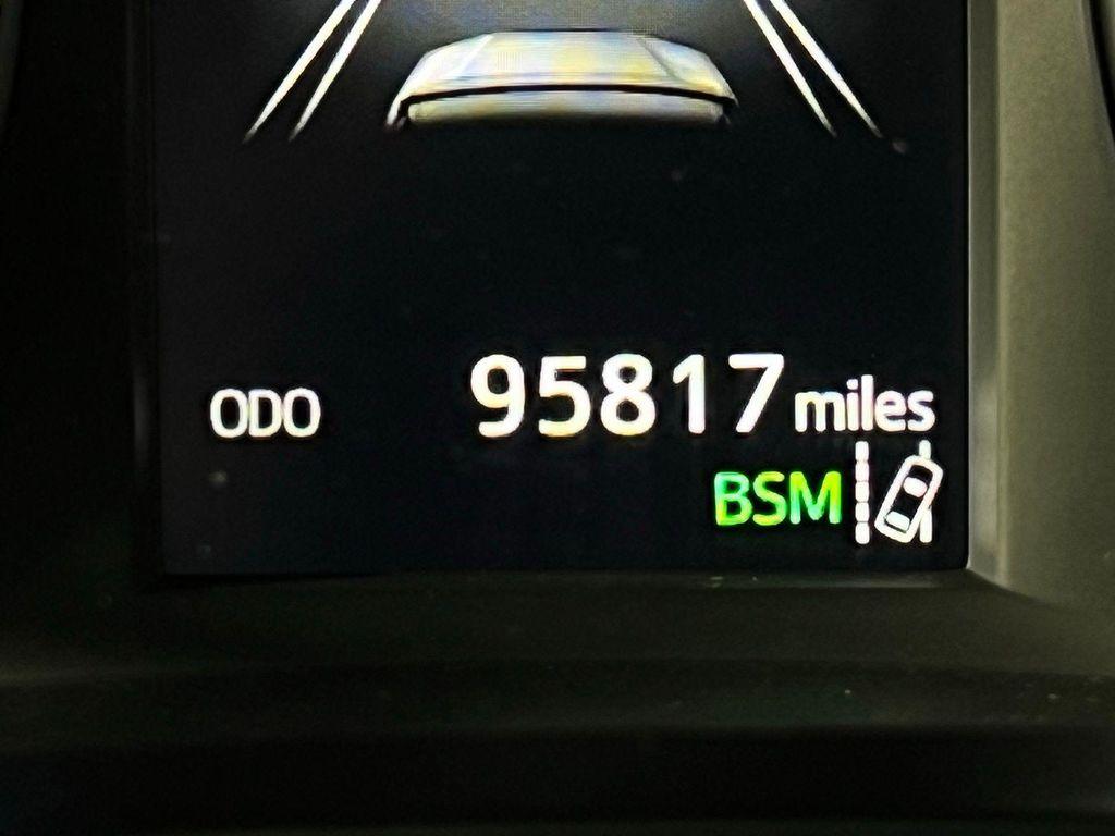 used 2018 Toyota Highlander car, priced at $23,272