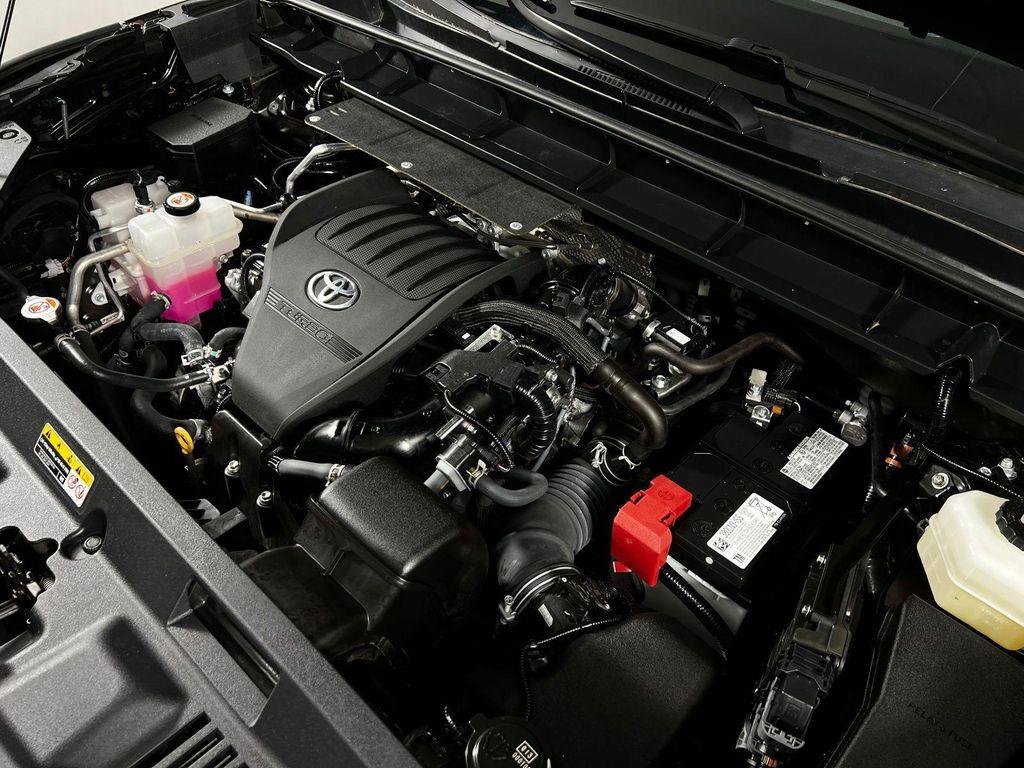 used 2024 Toyota Highlander car, priced at $39,980