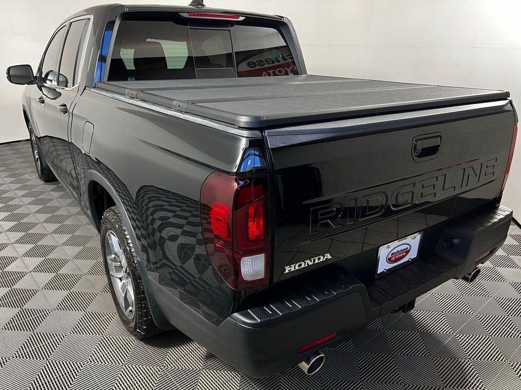 used 2024 Honda Ridgeline car, priced at $37,194