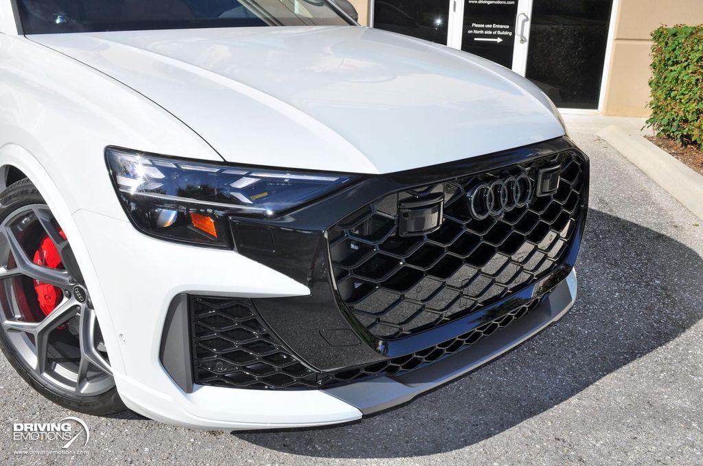 used 2025 Audi RS Q8 car, priced at $138,900