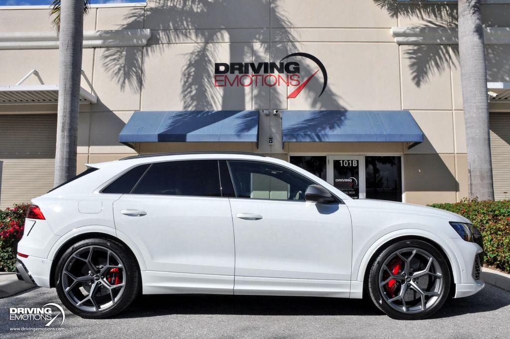 used 2025 Audi RS Q8 car, priced at $138,900