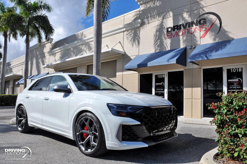 used 2025 Audi RS Q8 car, priced at $138,900