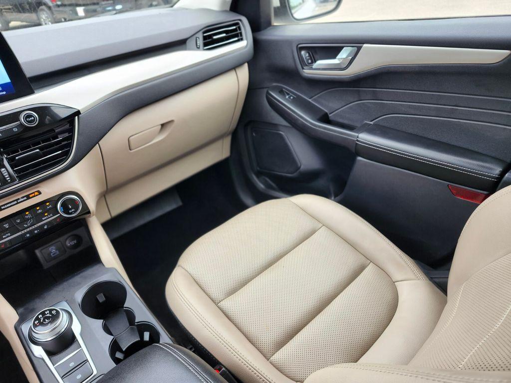 used 2022 Ford Escape car, priced at $23,996