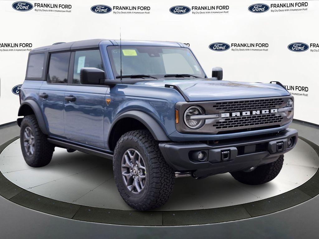 new 2025 Ford Bronco car, priced at $57,118