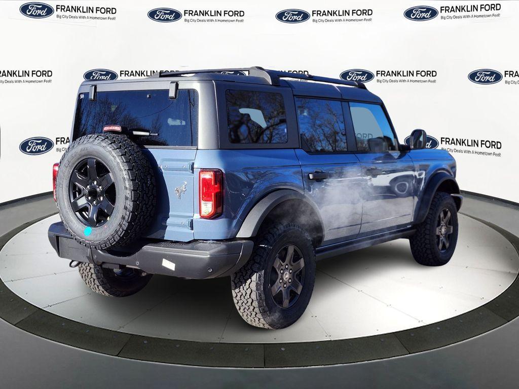 new 2025 Ford Bronco car, priced at $51,077