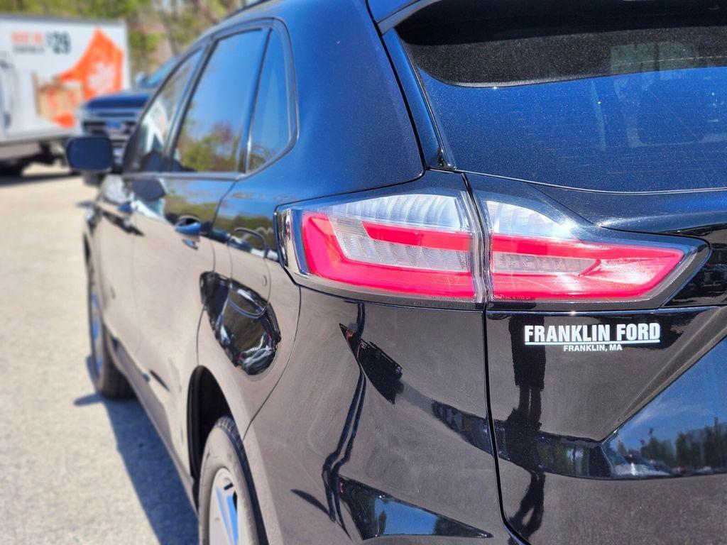 used 2024 Ford Edge car, priced at $25,596