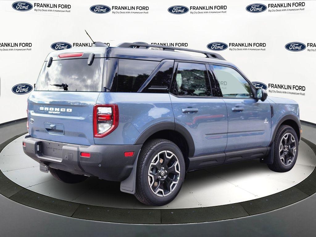 new 2025 Ford Bronco Sport car, priced at $38,030