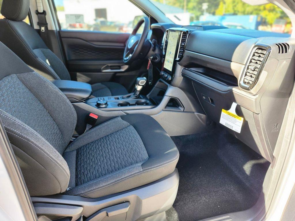 new 2025 Ford Ranger car, priced at $40,722