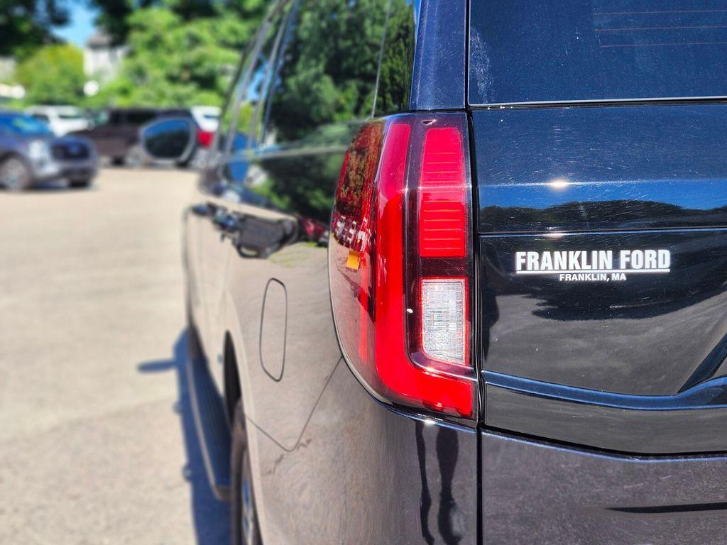 used 2025 Ford Expedition car, priced at $49,596