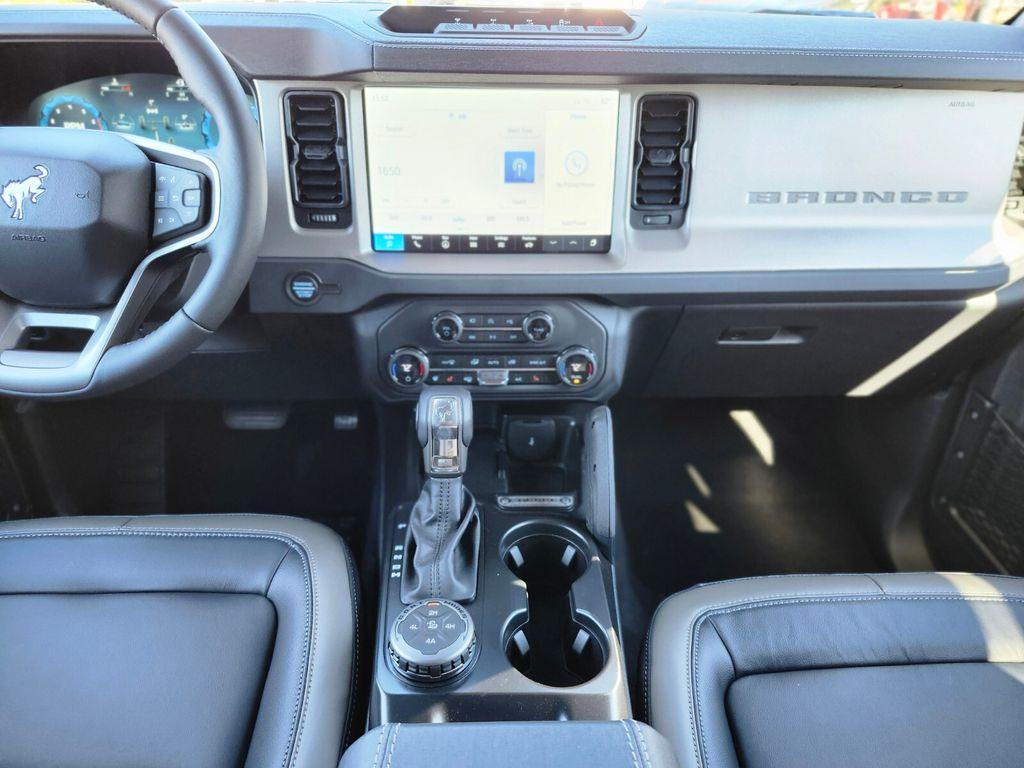 new 2025 Ford Bronco car, priced at $59,130
