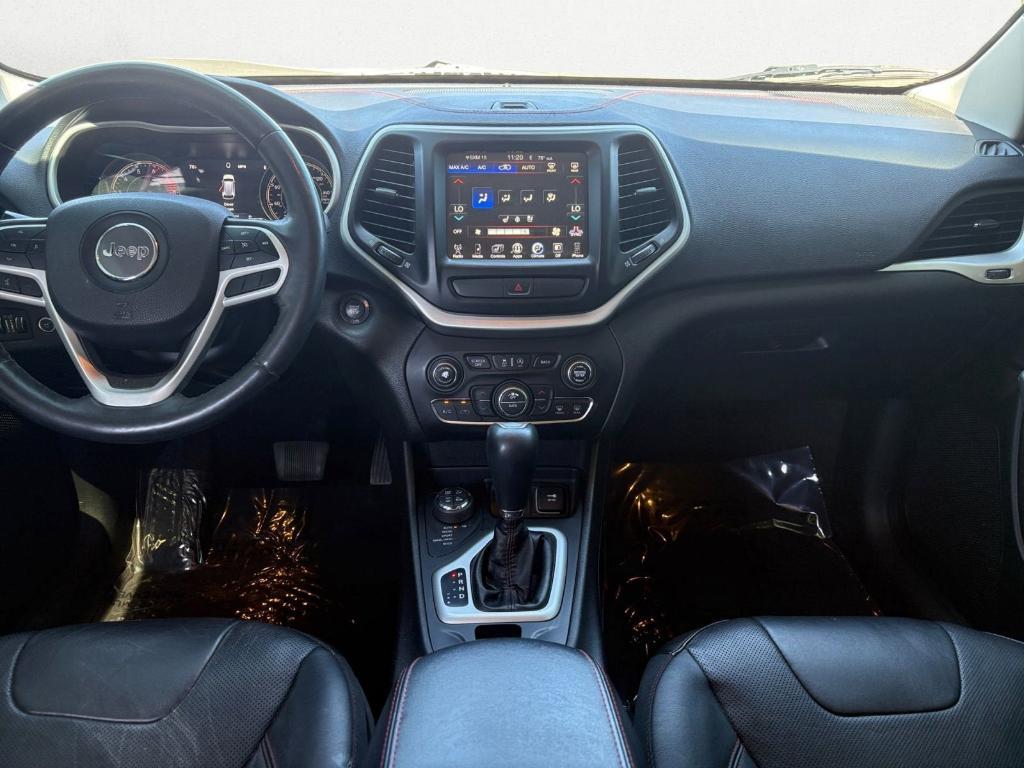 used 2017 Jeep Cherokee car, priced at $14,034