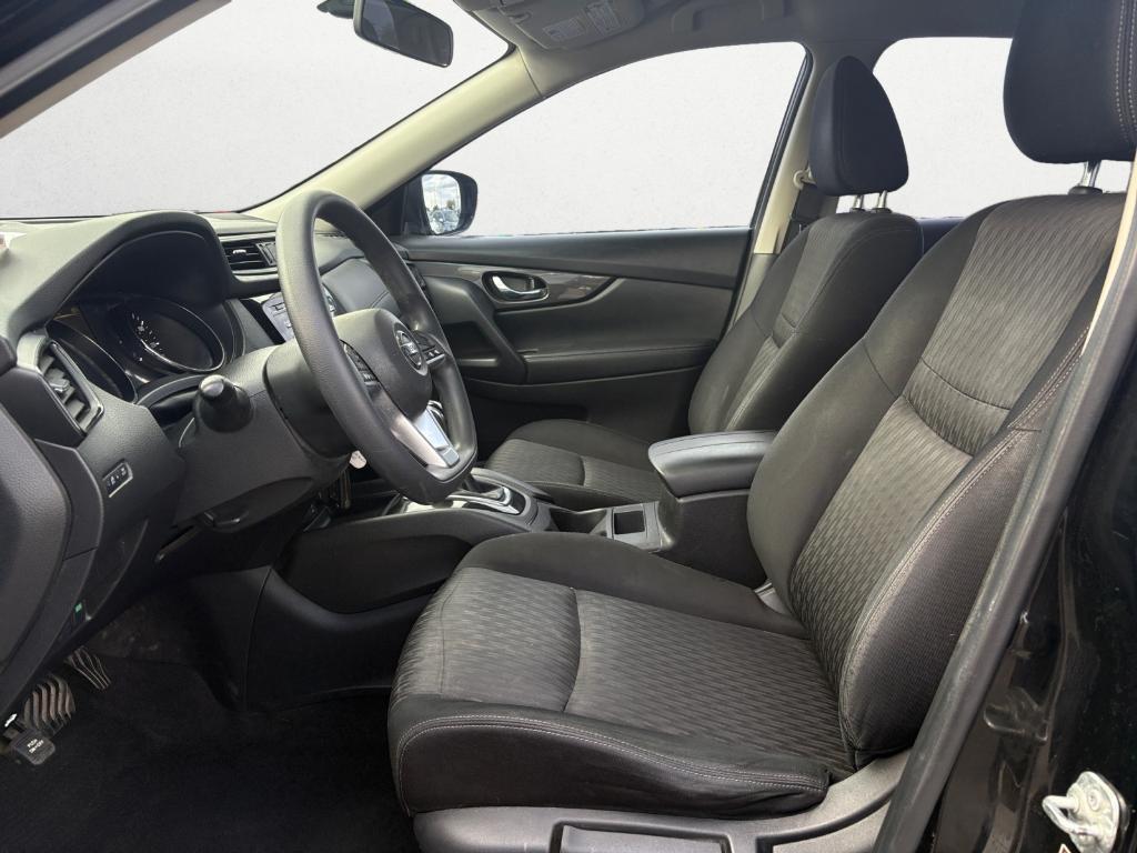 used 2017 Nissan Rogue car, priced at $8,284