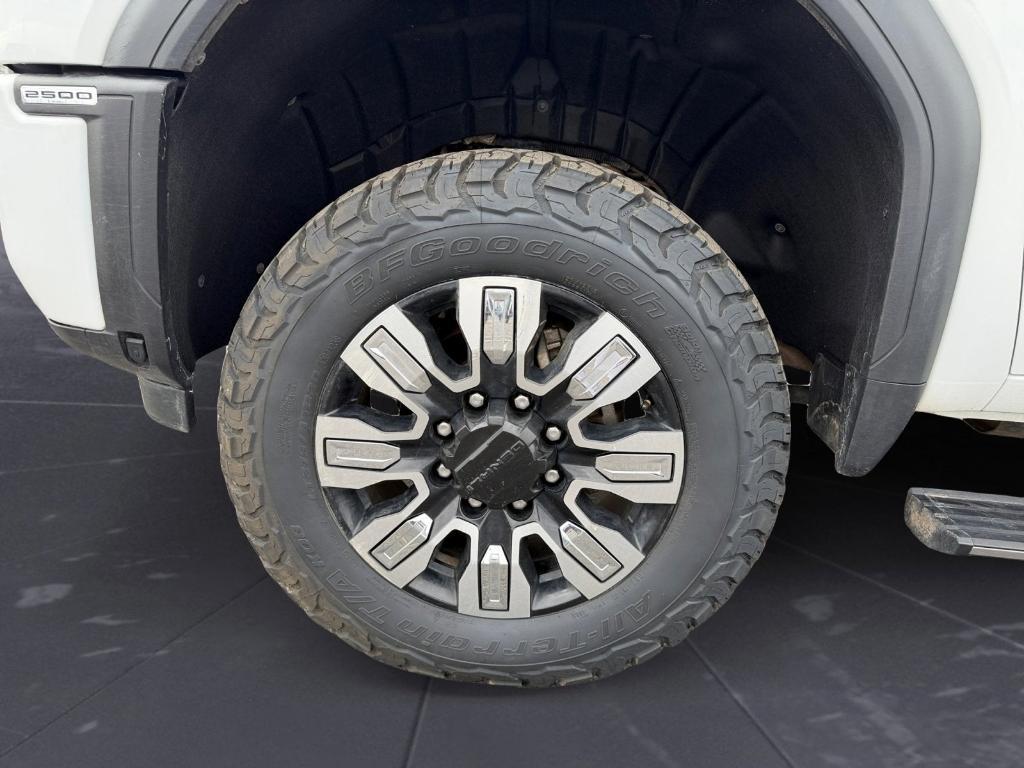 used 2024 GMC Sierra 2500 car, priced at $62,895