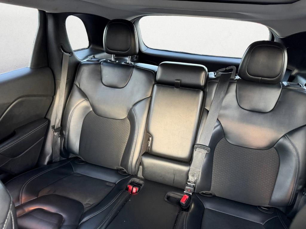 used 2021 Jeep Cherokee car, priced at $11,820