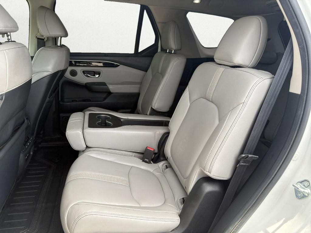 used 2023 Honda Pilot car, priced at $35,568