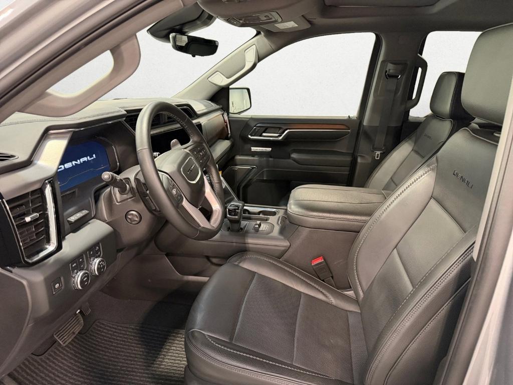 used 2024 GMC Sierra 1500 car, priced at $57,114