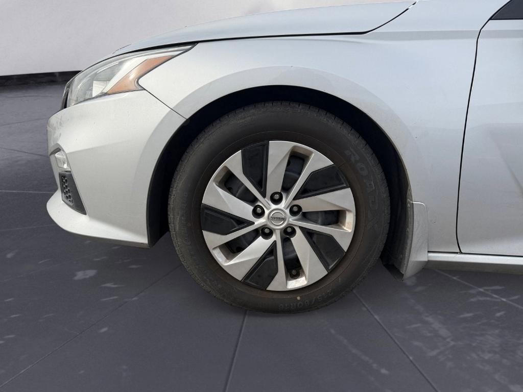 used 2019 Nissan Altima car, priced at $7,998