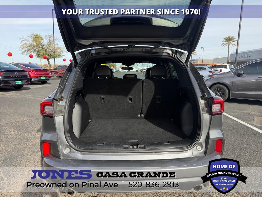 used 2024 Ford Escape car, priced at $19,799