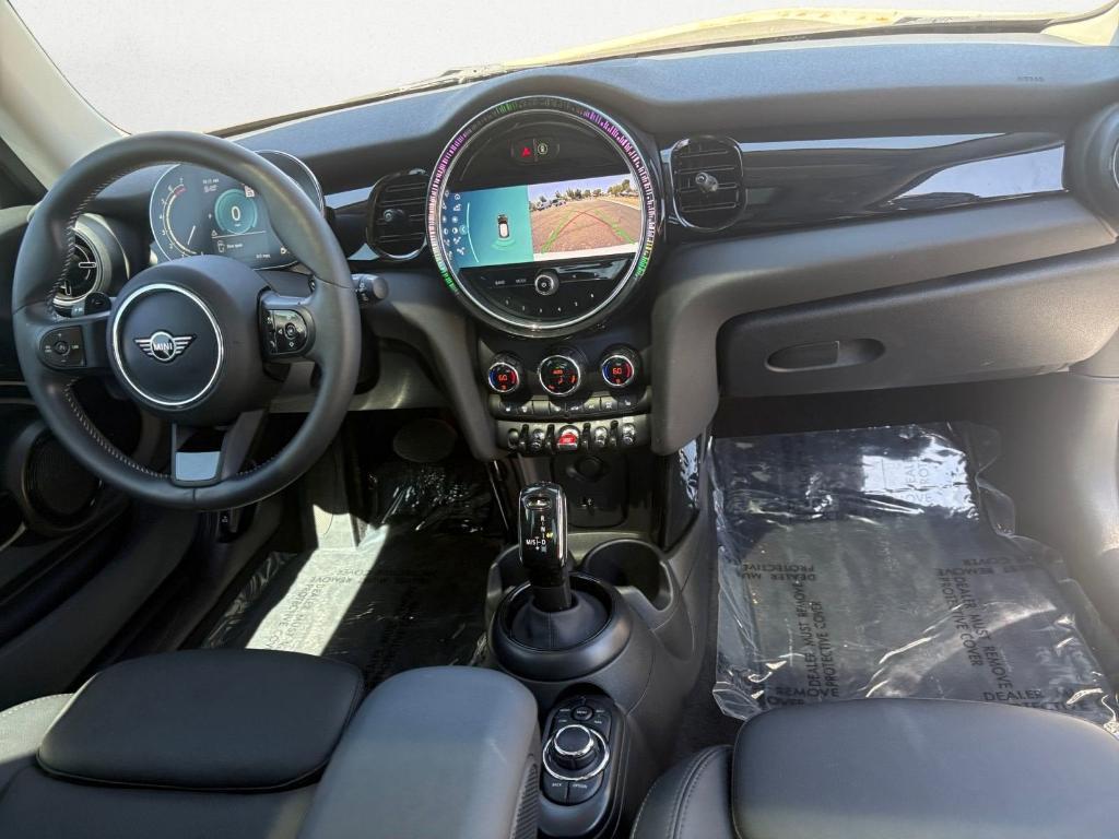 used 2024 MINI Hardtop car, priced at $27,369
