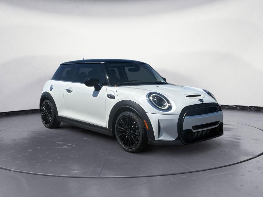 used 2024 MINI Hardtop car, priced at $27,369