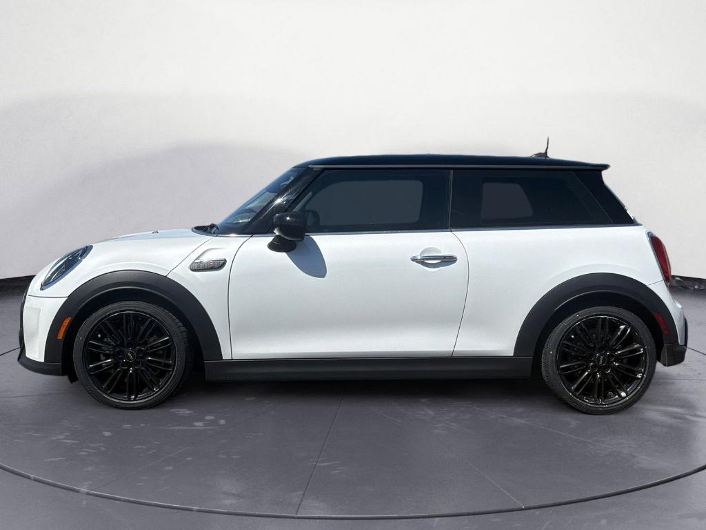 used 2024 MINI Hardtop car, priced at $27,369