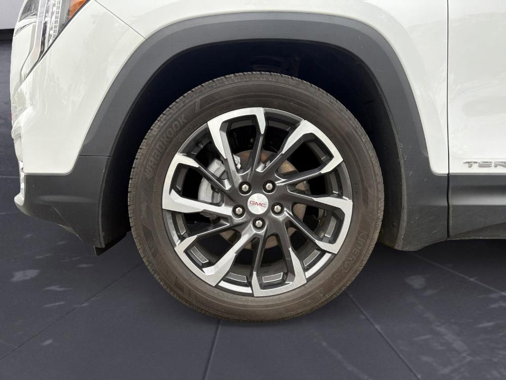 used 2022 GMC Terrain car, priced at $25,223