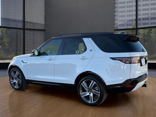 new 2026 Land Rover Discovery car, priced at $71,676