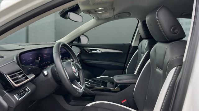 used 2025 Buick Envision car, priced at $30,495