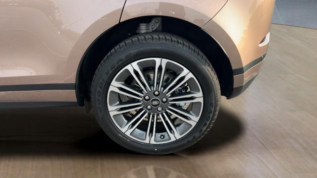 new 2026 Land Rover Range Rover Evoque car