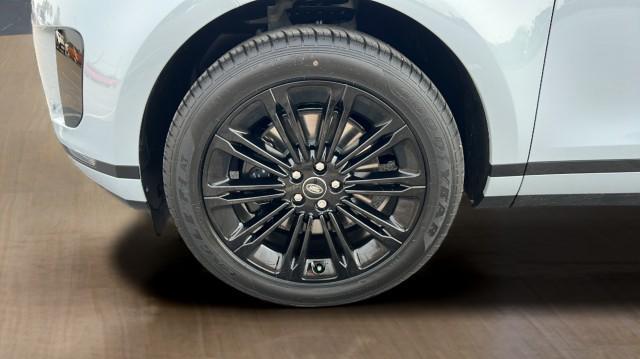 new 2026 Land Rover Range Rover Evoque car