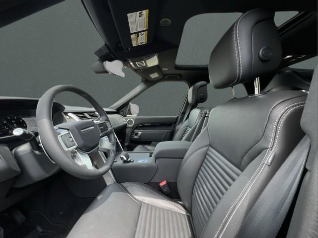 new 2025 Land Rover Discovery car, priced at $67,293