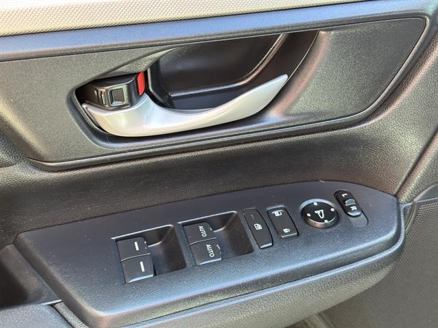 used 2021 Honda CR-V car, priced at $22,490