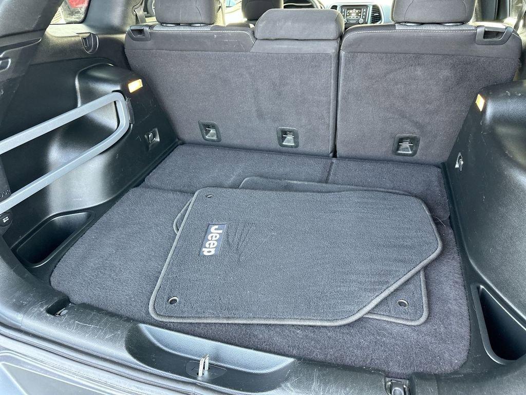 used 2018 Jeep Cherokee car, priced at $13,079