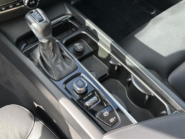 used 2021 Volvo V60 Cross Country car, priced at $20,902