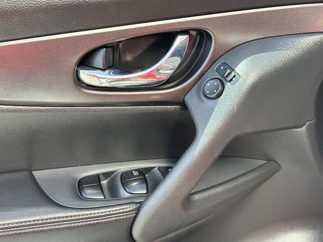 used 2016 Nissan Rogue car, priced at $12,990