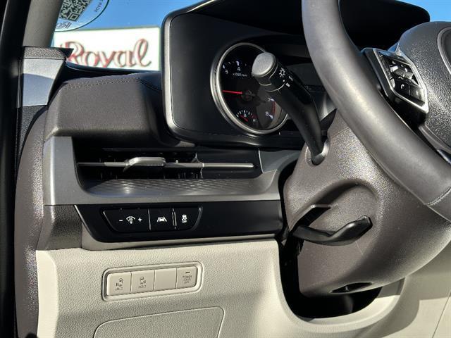 used 2024 Kia Carnival car, priced at $33,990