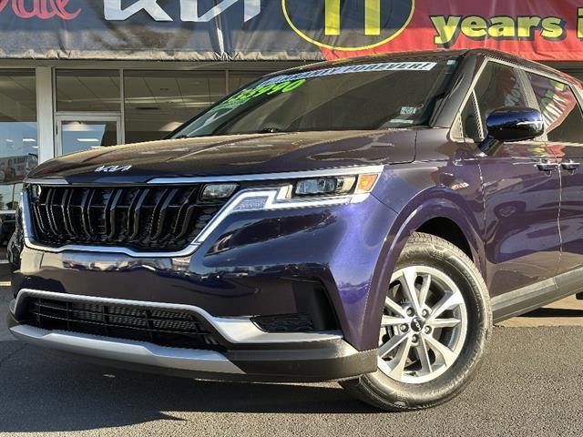 used 2024 Kia Carnival car, priced at $33,990