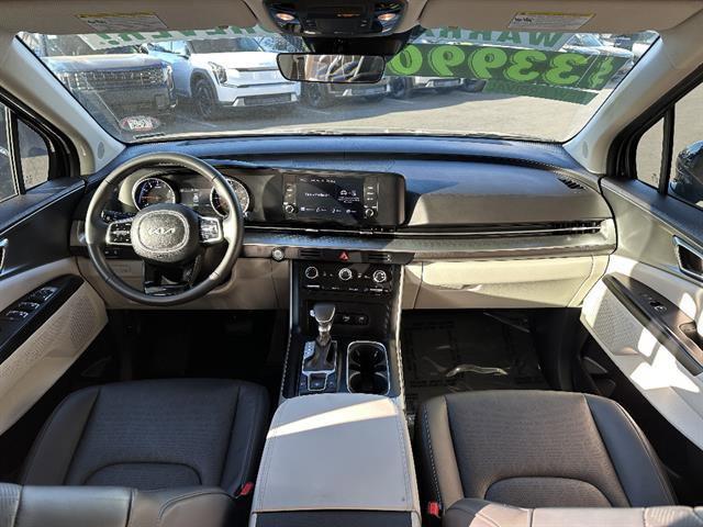 used 2024 Kia Carnival car, priced at $33,990