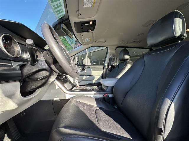 used 2024 Kia Carnival car, priced at $33,990