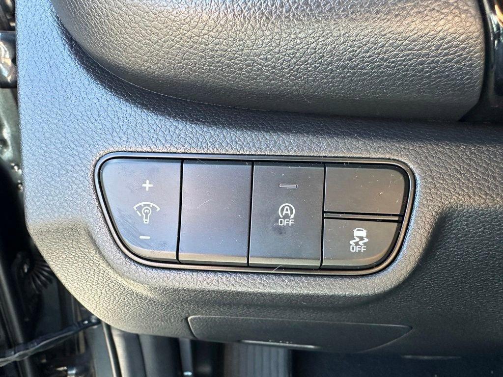 used 2026 Kia Seltos car, priced at $26,079