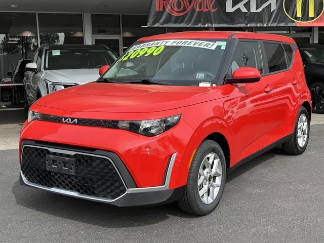 used 2025 Kia Soul car, priced at $18,990