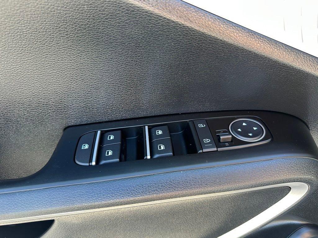 used 2025 Kia Soul car, priced at $20,079