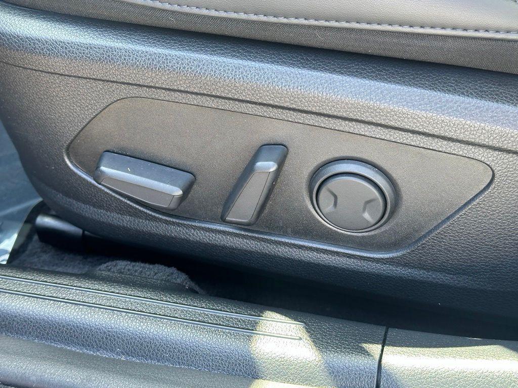 used 2025 Kia K5 car, priced at $26,999
