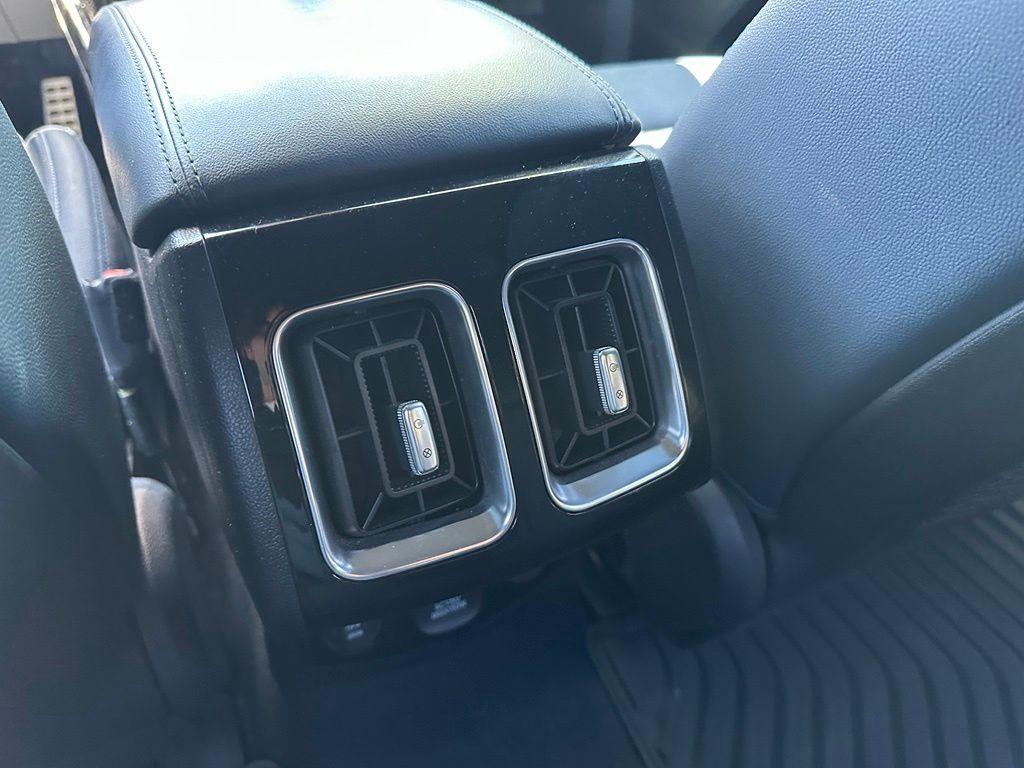 used 2023 Kia Sorento Hybrid car, priced at $34,079