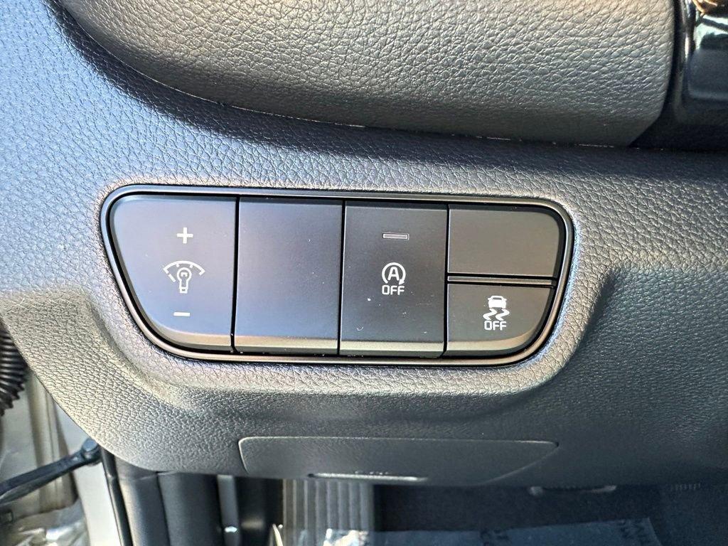 used 2026 Kia Seltos car, priced at $26,079