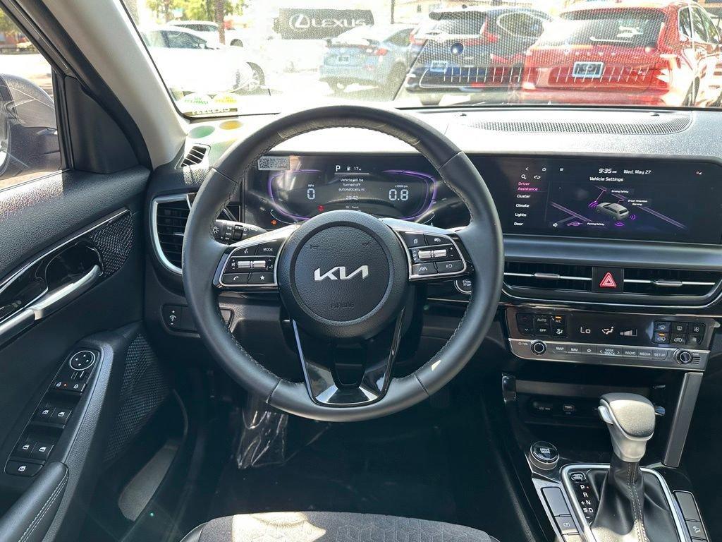 used 2026 Kia Seltos car, priced at $26,079